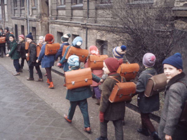 http://i1.wp.com/listverse.com/wp-content/uploads/2013/01/ralph-crane-school-children-walking-to-school-with-book-bags-on-their-backs-east-germany.jpeg.jpg?resize=600%2c450