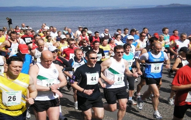 g:\active east lothian website\road race\road_race_start_photo_homepage_banner_size.jpg