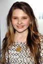 http://t2.gstatic.com/images?q=tbn:cec67b9-uxluam:http://www.contactmusic.com/pics/m/definitely_maybe_120208/abigail_breslin_5089499.jpg