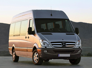 http://rt.com/files/business/news/spur-russian-commercial-vehicles/mercedes-benz-sprinter.n.jpg