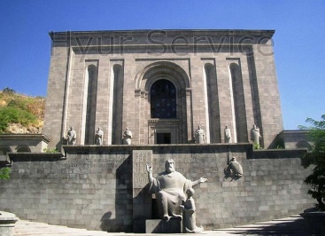 http://www.hyurservice.com/images/tours/matenadaran.jpg