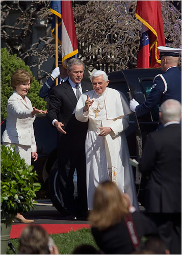 http://libertyforlife.com/nwo/images/bush-pope4-16-2008a.jpg