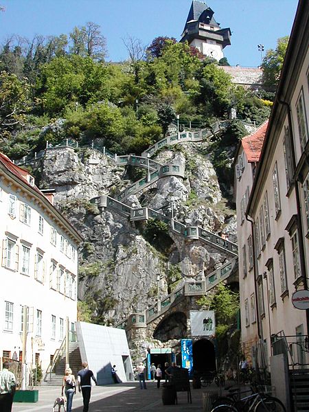 file:grazer schlossberg kriegssteig.jpg