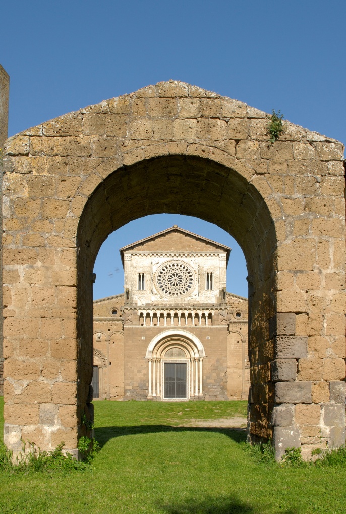 930_tuscania.jpg